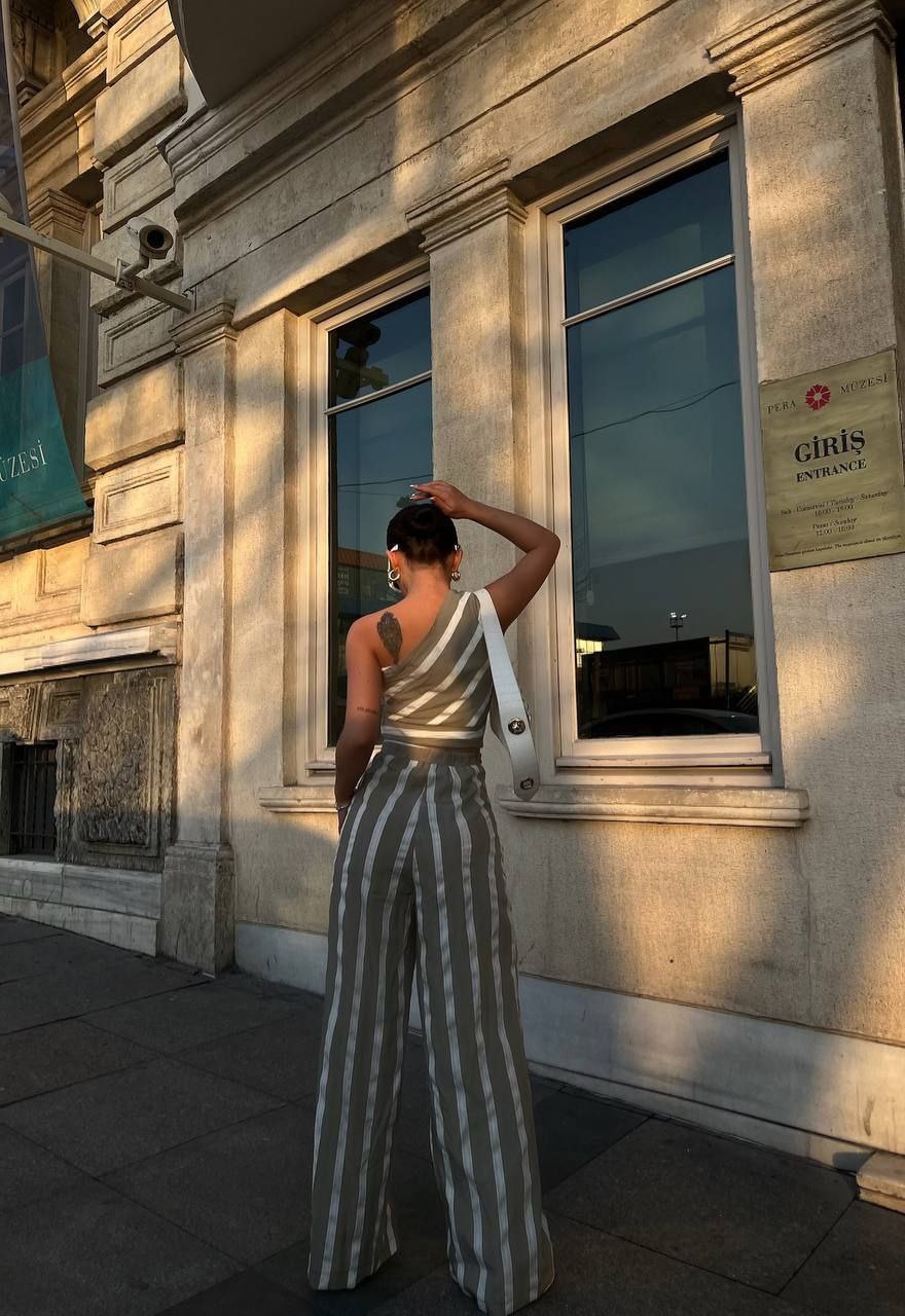 Ensemble crop top kaki