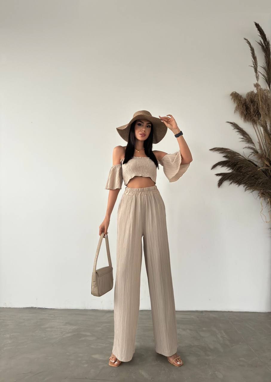 ensemble beige plisse femme chic ete