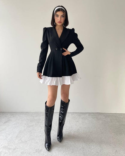 robe épaules structurées noire chic