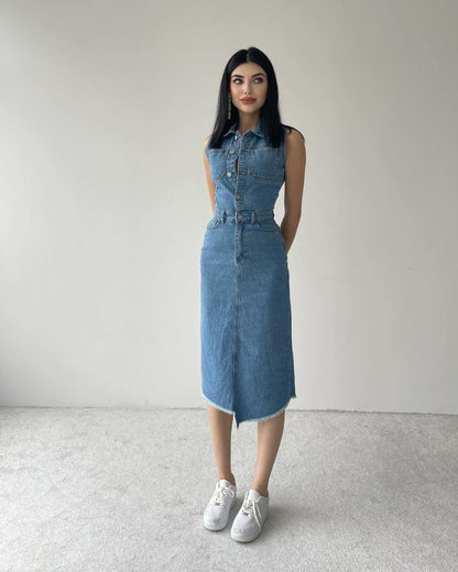 Robe en Denim à Boutons – Coupe Cintrée Chic Été
