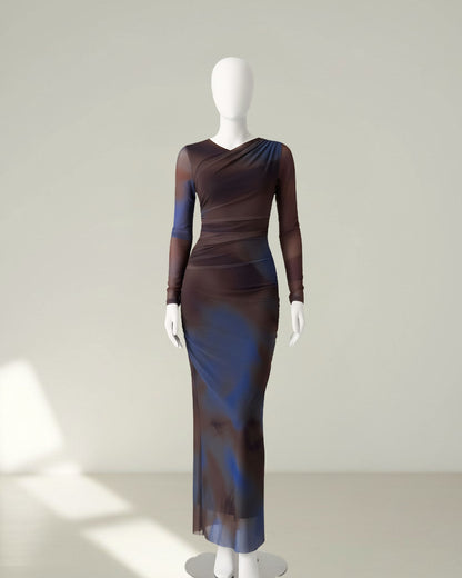 Robe Longue en Tulle Ombré Bleu & Marron – Élégance Sculptante & Raffinée